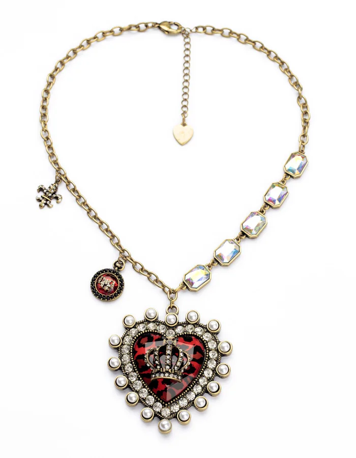 

Wholesale Hot Sale Elegant Crown Heart Necklace Pendant Fashion Women Asymmetric Statement Collar Necklace