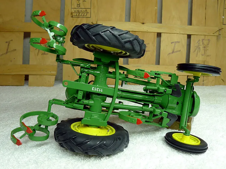 KNL HOBBY J Deere LA трактор пашет машины сельскохозяйственные Автомобили сплав модель США SpecCast 1:16