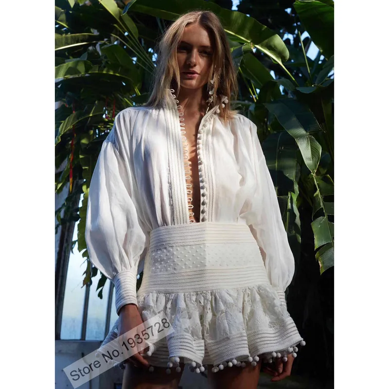 

Linen Corsage Linear High Neck Blouse With Stripe Trim + Linen Corsage Short Pants With Belt - 2019 Top Quality Two Piece Set