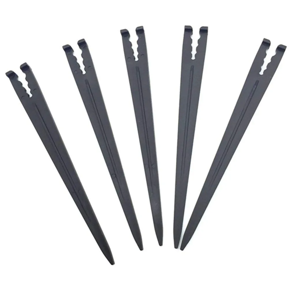 

LIXF 100 PCS 15 cm Hose Holders C-Type Pipe Bracket mini Fitting Gardening Watering & Irrigation System Fit 3/5 4/7 Drips