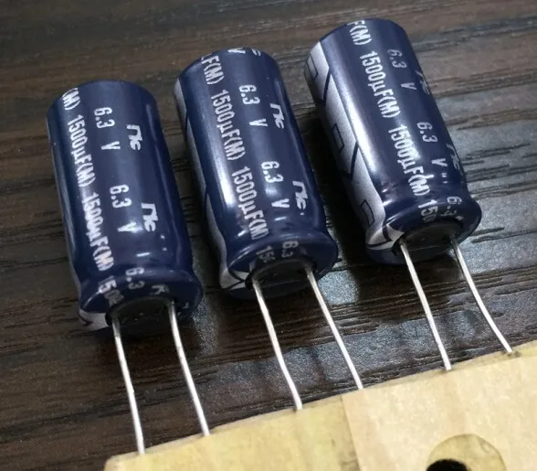 10PCS 1500UF 16 V 105 ° C Radial Condensateur électrolytique 10X20mm