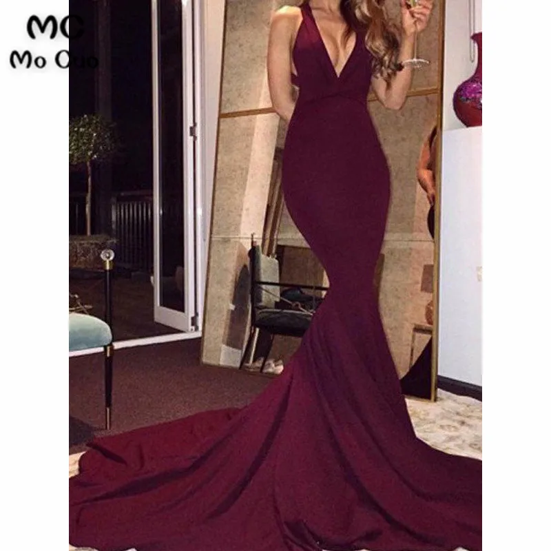 Mermaid Sleeveless V-Neck Spandex Court Train Dresses
