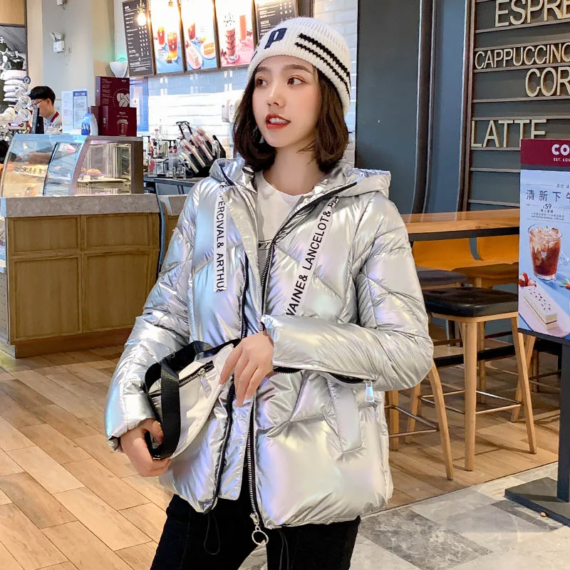 New Design Women Fashion Winter Jacket Hooded Shining Fabric Female Short Coat Outwear parka Mujer Invierno - Цвет: Серебристый