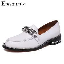 Лоферы с металлическими цепочками; выразительные слипоны в британском стиле; Цвет черный, белый; Качественная кожаная повседневная обувь; женские туфли на плоской подошве Весна Осень