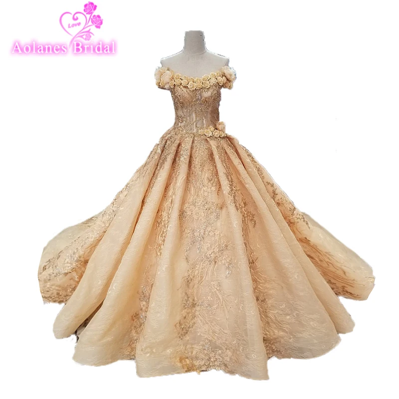 

Vestido De Noiva 2018 Sexy Off The Shoulder Champagne Gold Wedding Dresses Lace Appliques 3d Flowers Tulle Ball Gown Bride Dress