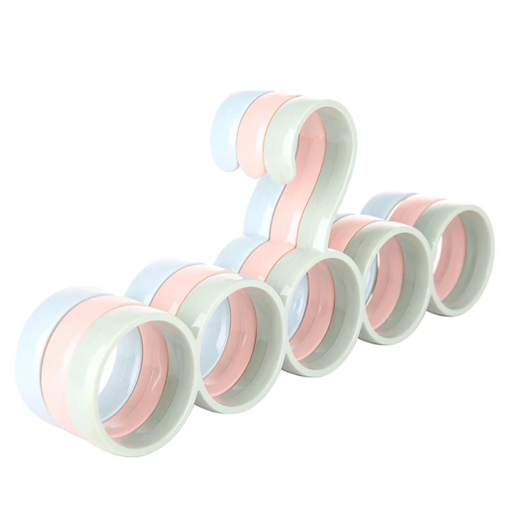 

1 Piece!!! Useful 5 Rings Shawl Hook Scarf Tie Storage Loop Organiser Display Hanger Holder Color Random