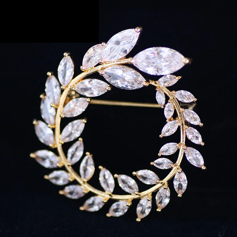 

Vintage Crystal Brooches Pins Clear Rhinestone Brooch Wedding Bridesmaid Flower Brooch Dress Jewelry Bouquet Broach for Women