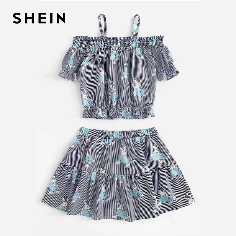 SHEIN كيدي Smocked الكرتون طباعة الباردة الكتف مخطط أعلى و كشكش التنانير الفتيات الملابس 2019 الصيف الاطفال الملابس SHEIN كيدي Smocked الكرتون طباعة الباردة الكتف مخطط أعلى و كشكش التنانير الفتيات الملابس 2019 الصيف الاطفال الملابس