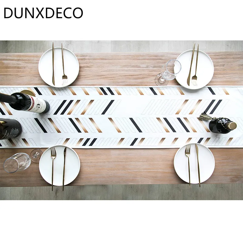 

DUNXDECO Table Runner Party Long Table Cover Fabric Modern Industry Art Nordic Simplicity Geometric Lines Desk Decoration Mat