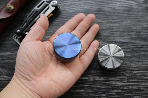 

Titanium TC4 Snuff / Pill / Capsule Box Len Case Water proof Anit-corrosion Polished 36mm Inside diameter 15mm Height 25.1g