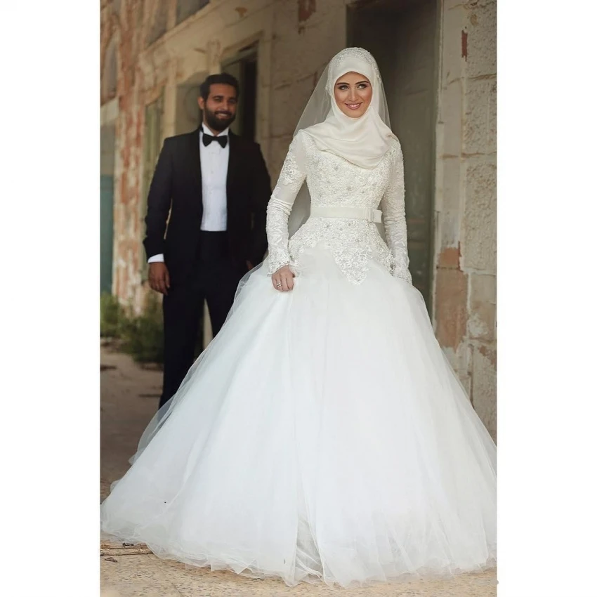 Arabic Long Sleeves Wedding Dresses 2016 Vintage New Tulle