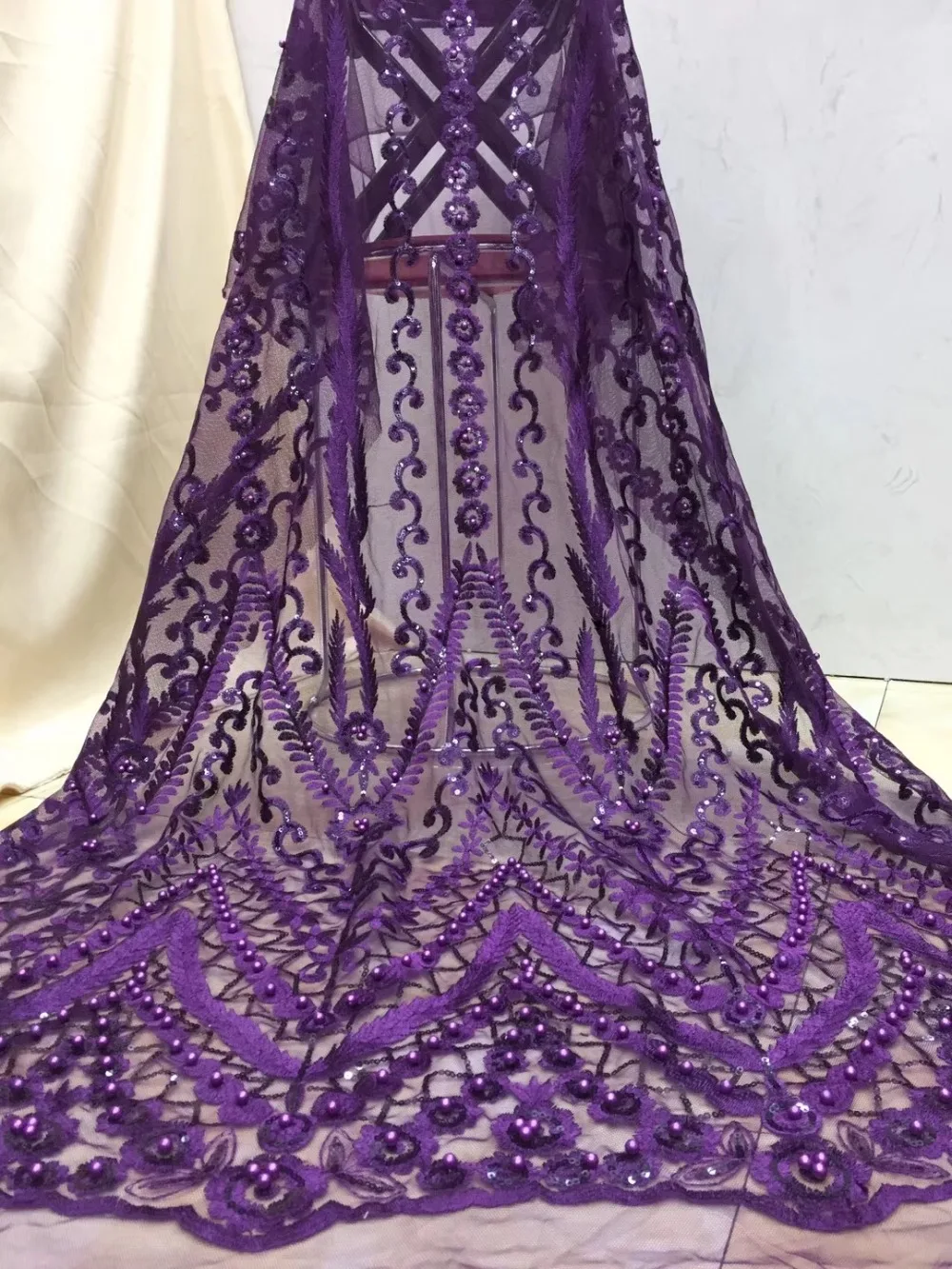 High Quality Latest Lace Fabric 2018 Embroidered Tulle Lace Fabric