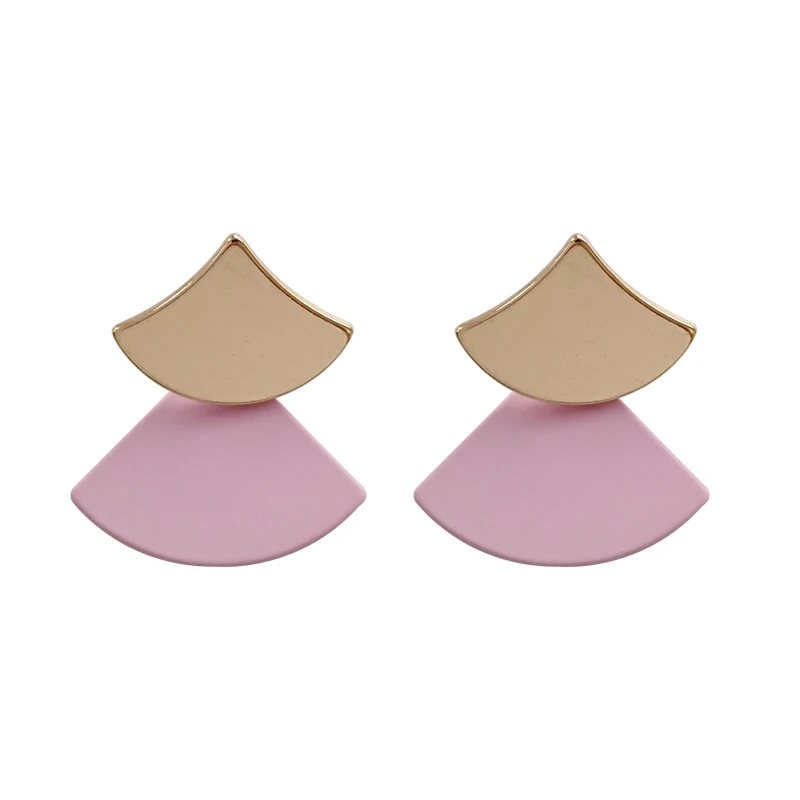 

Bump color triangle earrings geometry to bump color temperament creative design texture joker stud earrings