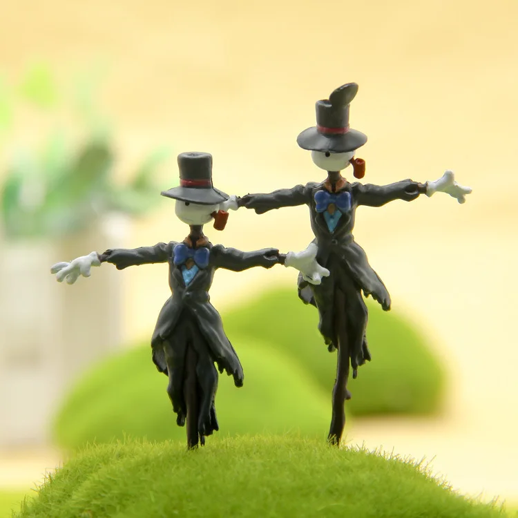 2 Style Hayao Miyazaki mobile Castle Scarecrow Da Toucai hand to do DIY micro landscape gardening