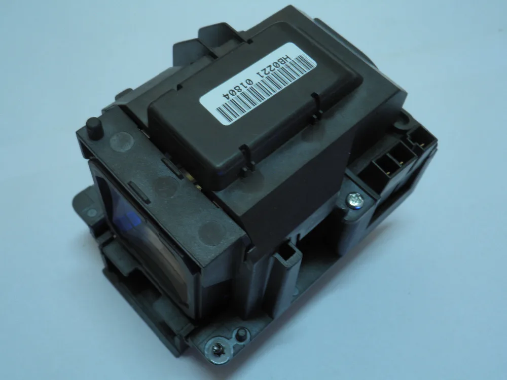 

100% New Original Projector Lamp Modle VT70LP For VT37 VT47 VT570 VT575 VT70 Projectors Free Shipping
