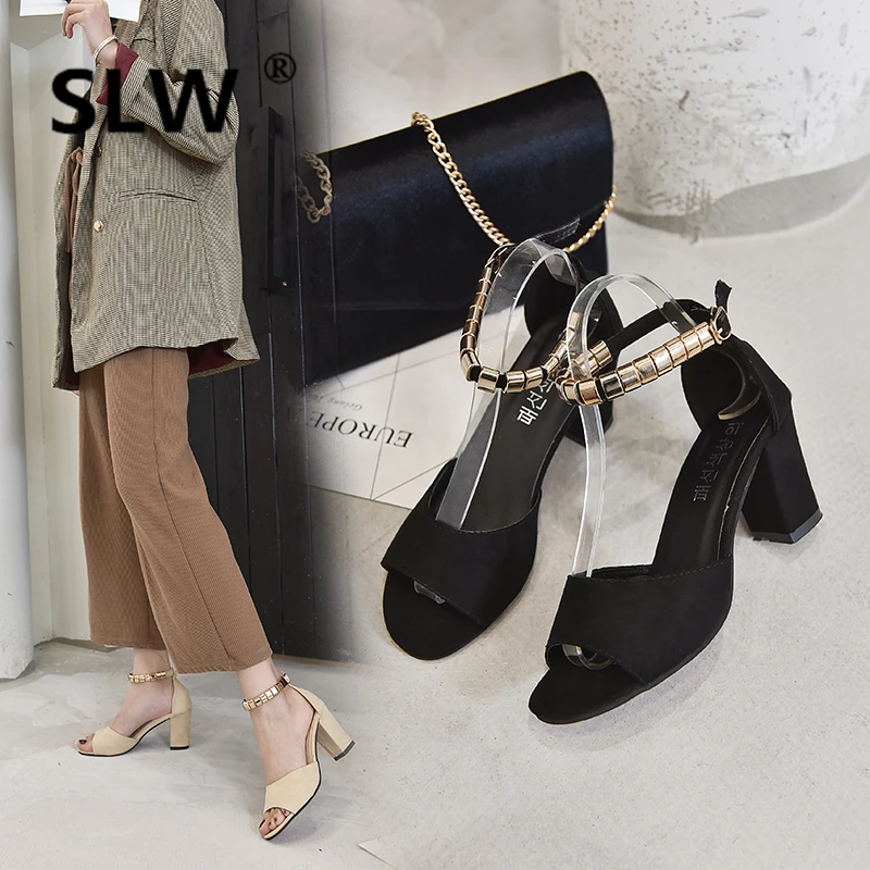 

wedding sandals Single cusp shoe tip binding shoes woman Fabric Solid Color fur heels Fashion belt fastener High Rome summer