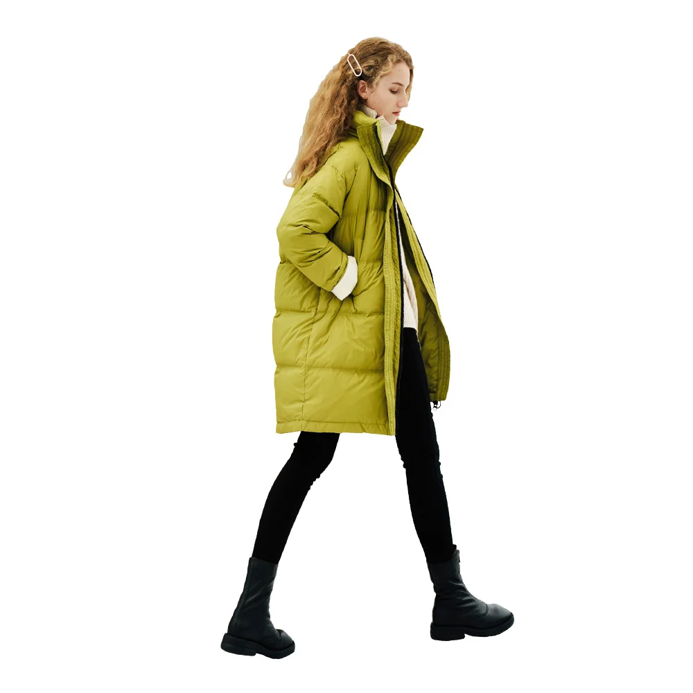 

Hide your hat! Increase of 90% white duck fleece as well as that soft down of the long model loose down 384033