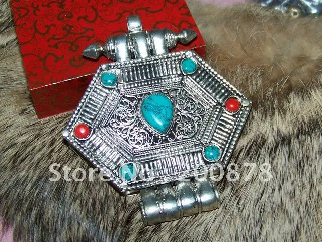 

TGB106 Tibetan silver big Prayer box,man Ghau amulet pendant,Nepal handmade vintage jewelry,78*76mm