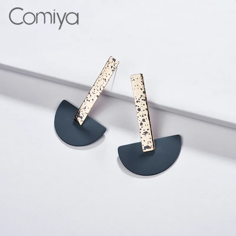

Comiya Feminino Dangle Earrings Gold Color Zinc Alloy Geometric Pendientes Korean Drop Earring For Women Statement Accessories