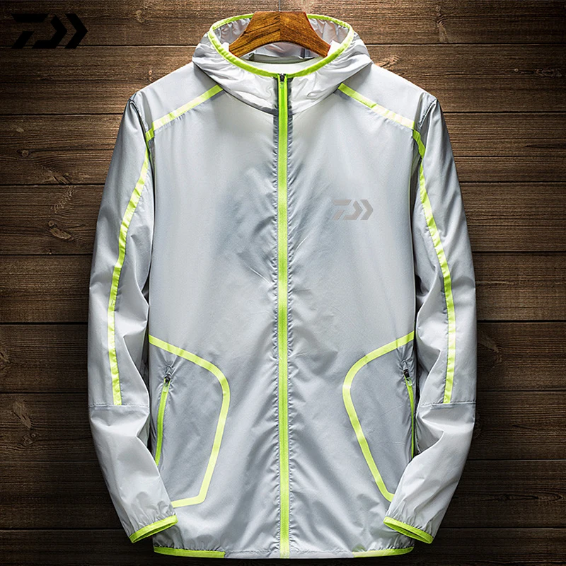 

Daiwa Spring Summer Sun Protection Fishing Jackets Men Fishing Long Sleeve Outdoor Breathable Windproof Quick Dry Fishing Jacket