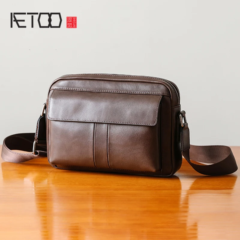 

AETOO Single shoulder bag male leather oblique cross package horizontal leisure postman bag men's head layer cowhide small bag
