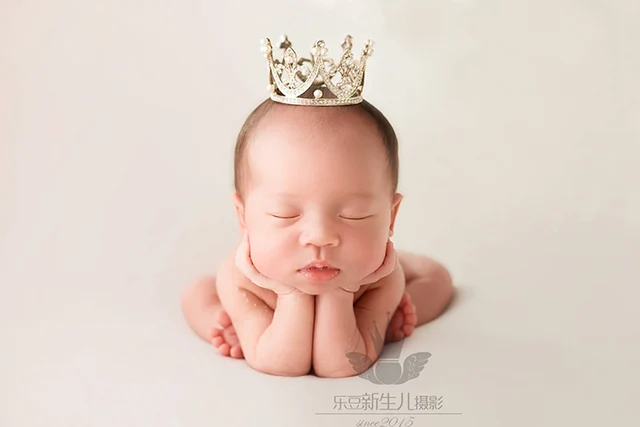 baby crown