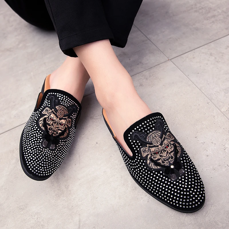 2019 Popular Casual Slip On Men Shoes Summer Half Drag Loafers Shoes Man Luxury Brand Casual Sneakers For Male Half slippers