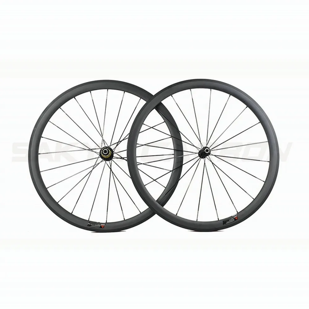 

Factory clear stock sales 700C 38mm clincher carbon bike wheels with Novatec hub or Powerway hub