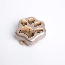Alibaba Expresar Venta Caliente GSM Tracker Localizador Para El Bebé/Mini GPS GSM Tracker para Niños para base de carga Inalámbrica