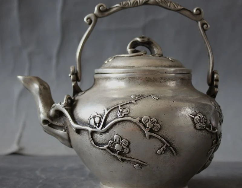 

marked old chinese silver Plum flower statue Portable Teapot kettle Water Bottle