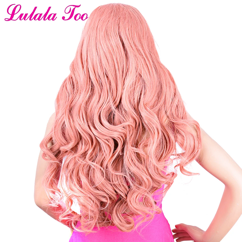 Long wavy wig