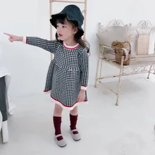 Новинка года; сезон осень; платье в клетку с длинными рукавами для девочек; два цвета