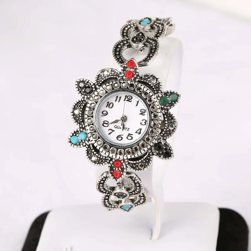 Fashion-Big-Brand-Luxury-Vintage-Bohemian-Style-Tibet-Silver-Alloy-AAA-Resin-Crystal-Women-Watch (5)