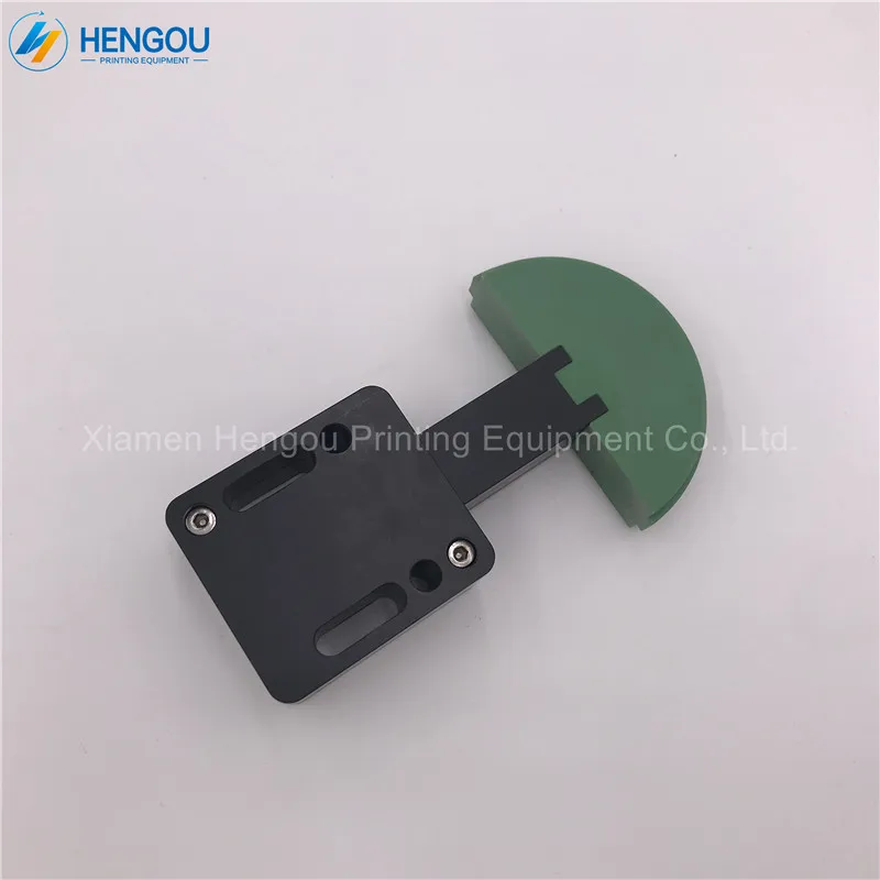 

2 Pieces Hengoucn Printing Machine Parts SM74 PM74 Chain Stretcher 00.580.3869