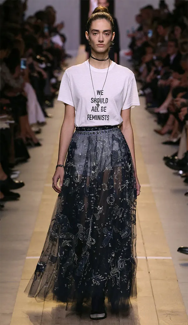 desfile-dior-camiseta-feminista-170127-084157