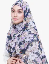 1 pc New Thick bubble chiffon hijab scarf printed in blue striped long shawls wrap muslim hijabs designs muslim scarves/scarf Scarves 1 pc New Thick bubble chiffon hijab scarf printed in blue striped long shawls wrap muslim hijabs designs muslim scarves/scarf Scarves