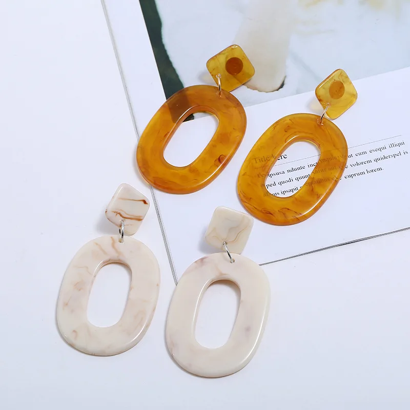 

BELLAHYDIARY Boho Retro Resin Leopard Print Earrings Acetate Acrylic Oval Circle Long Drop Earrings for Women Girls Wholesale