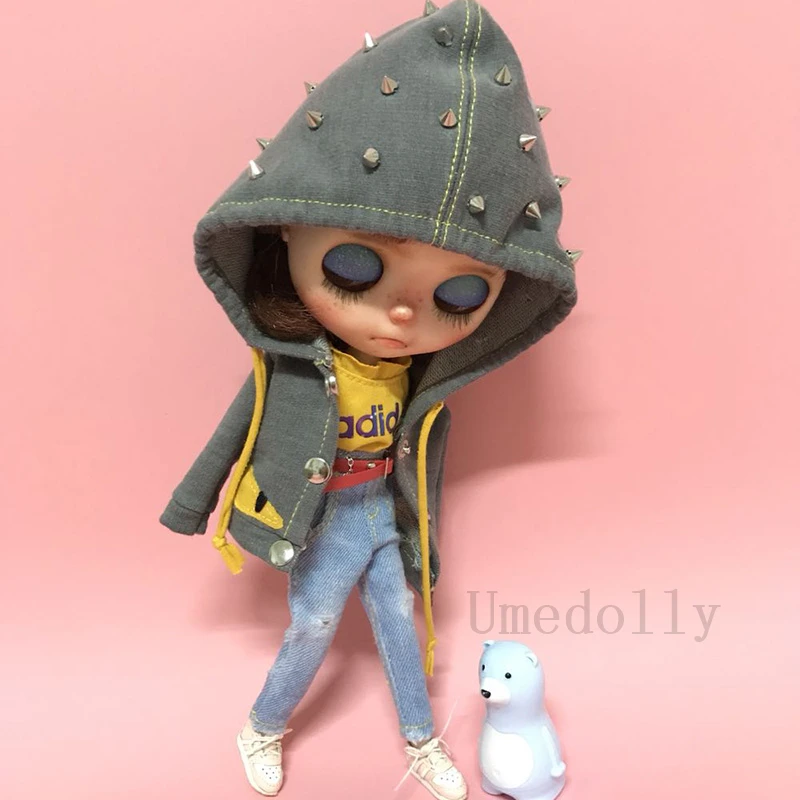 1 шт. крутое пальто с заклепками для Blyth, Licca, Azone, Ob24, Pullip, Holala, средний Blythes одежда наряды Аксессуары