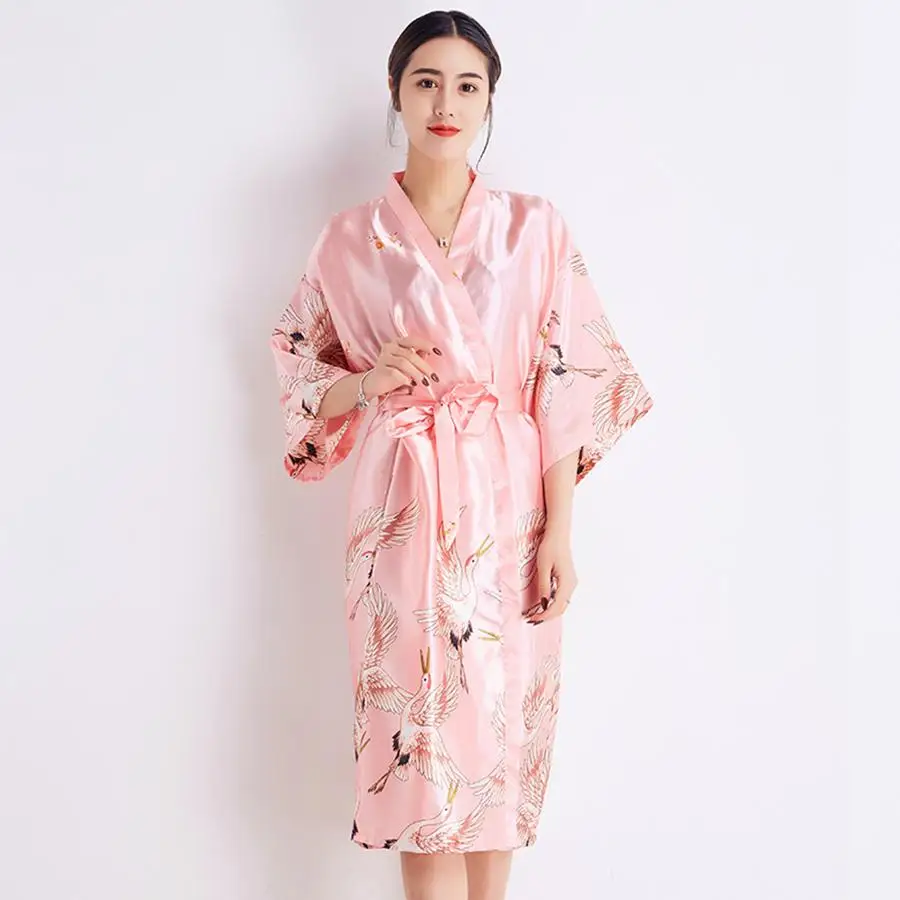 Женское сексуальное серое ночное белье, летнее свадебное платье невесты, атласное кимоно, халат с коротким рукавом, ночная рубашка, повседневная домашняя одежда - Цвет: Розовый