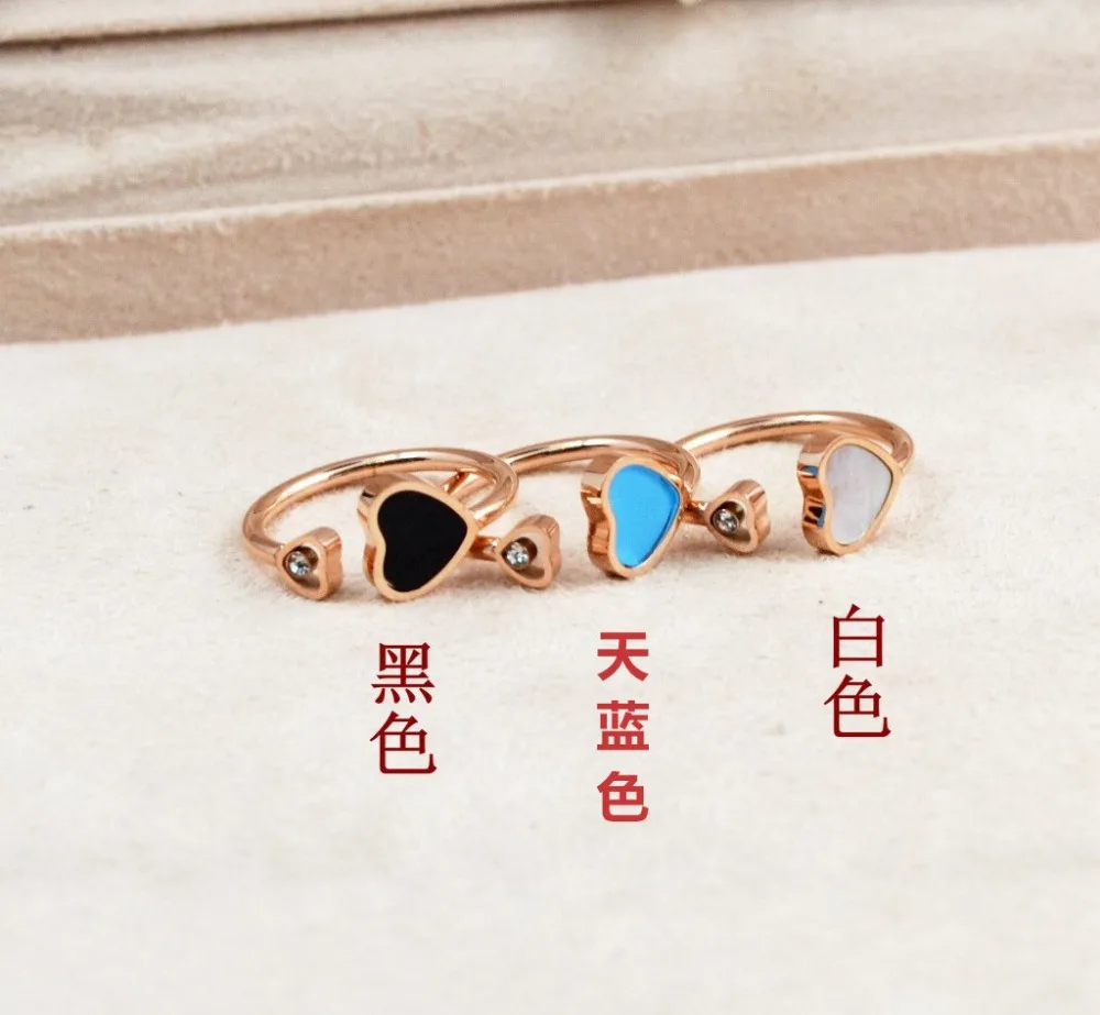 4488978420_1064835128