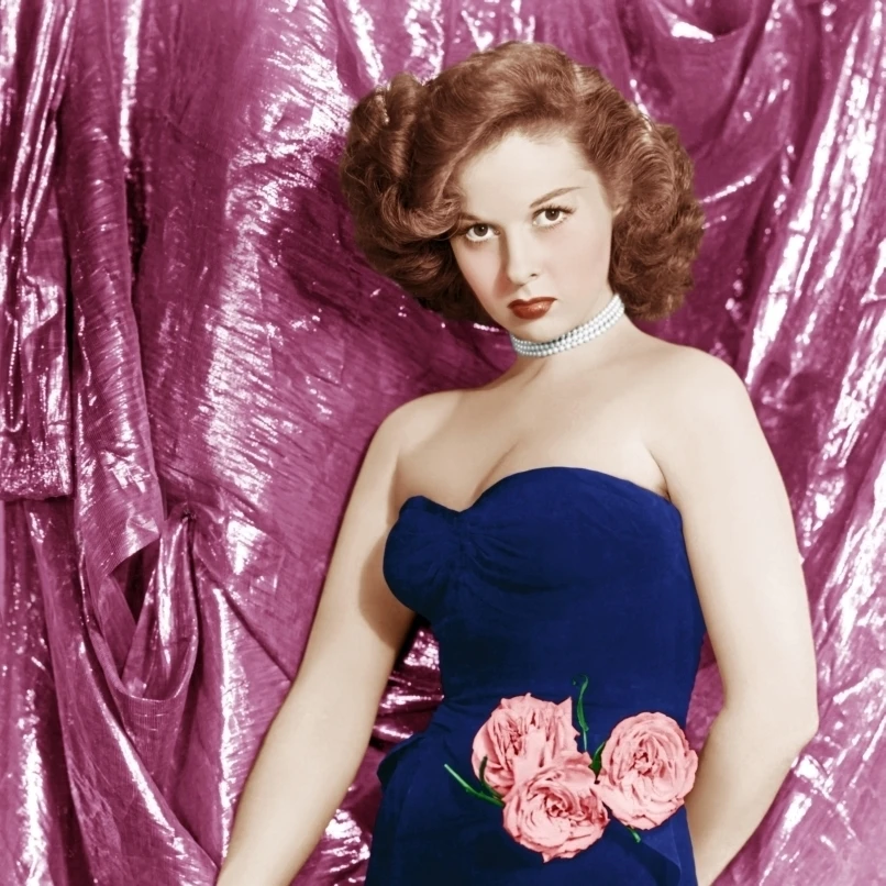 Susan Hayward Ca. 1940S Photo Print (16 x 20)
