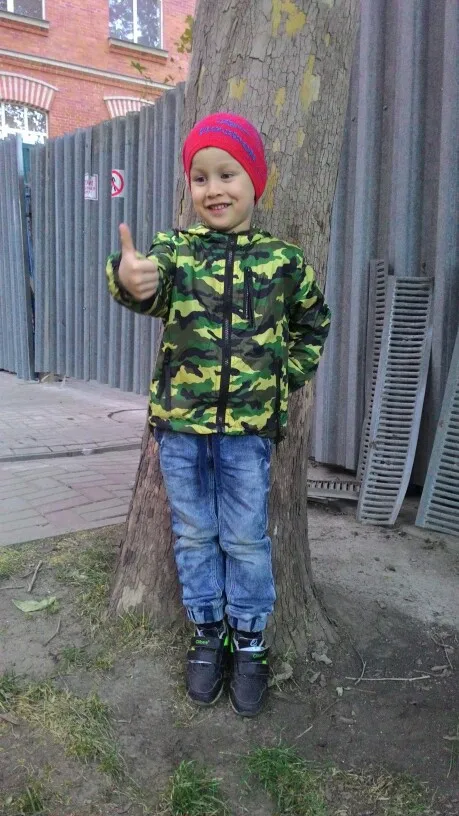 UTB8AubYnarFXKJk43Ovq6ybnpXaT