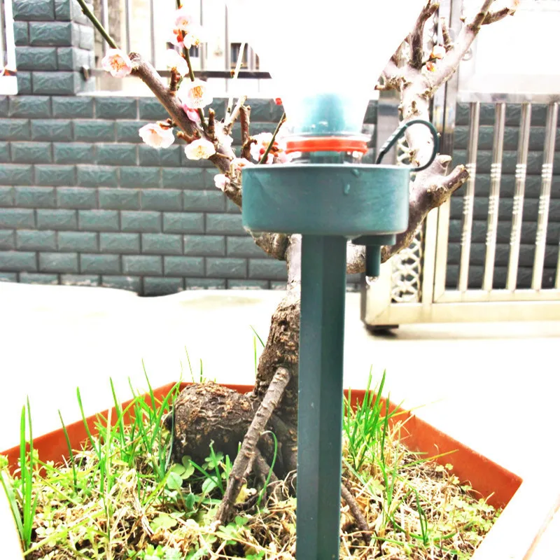 High Quality Automatic plant waterer drip irrigation Waterer drip watering Houseplant garden tool Garden Sprinklers High Quality Automatic plant waterer drip irrigation Waterer drip watering Houseplant garden tool Garden Sprinklers