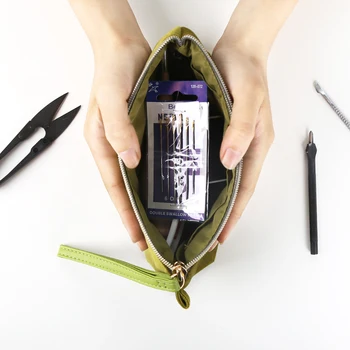 

Creative Soft Velvet Pencil Case Pen Bag with Zipper Korean Style Simple Stationery Makeup Pouch Storage Bag Small Travel Bag