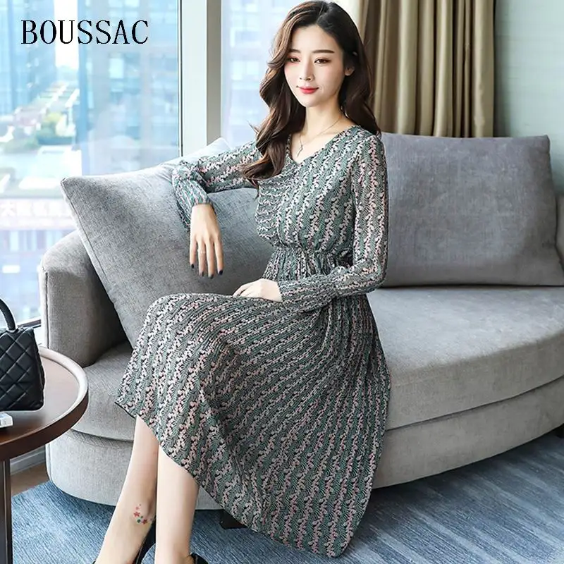 

2018 spring/autumn new elegant temperament printed chiffon V-neck long-sleeved dress fashion women's clothing size S-XXL