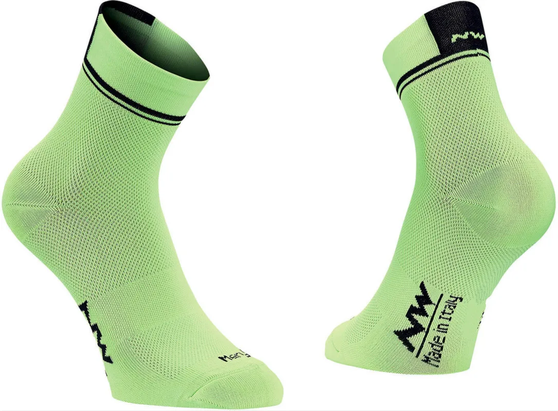 Летние носки для велоспорта новые спортивные уличные велосипедные носки черные белые комфортные Дышащие носки для мужчин