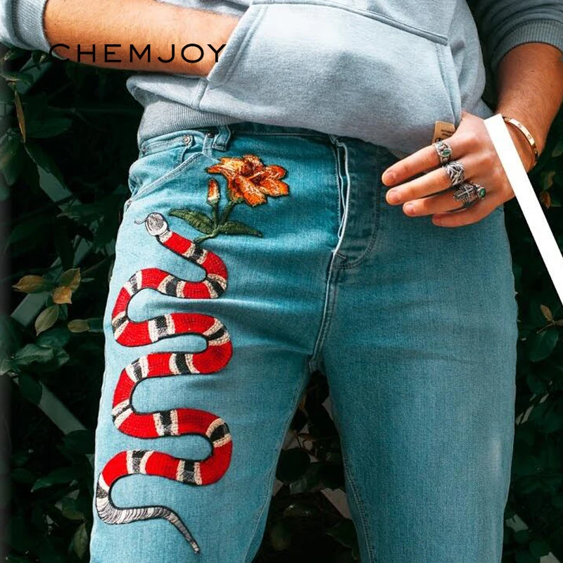 

Ironing on Red Snake Patch for Clothing Large Rock Punk Style Patches Embroidery Applique Sticker for Clothes Iron Patch