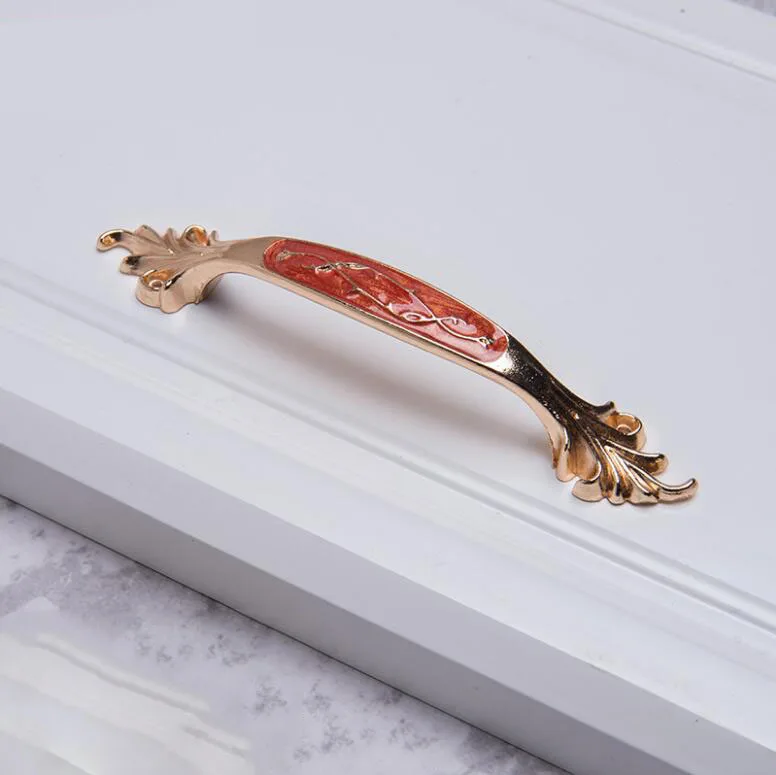 Янтарная красная Европейская ручка современного шкафа Ручка для дверцы выдвижного ящика Высококачественная мебельная фурнитура Ручка