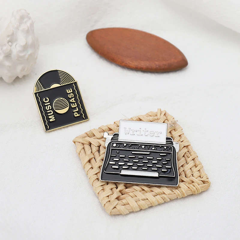 

Vintage Pins Collection Vinyl Records Printer USB Fash Disk Fax Machine Save Memories Enamel Brooches Badges Clothes Lapel Pin
