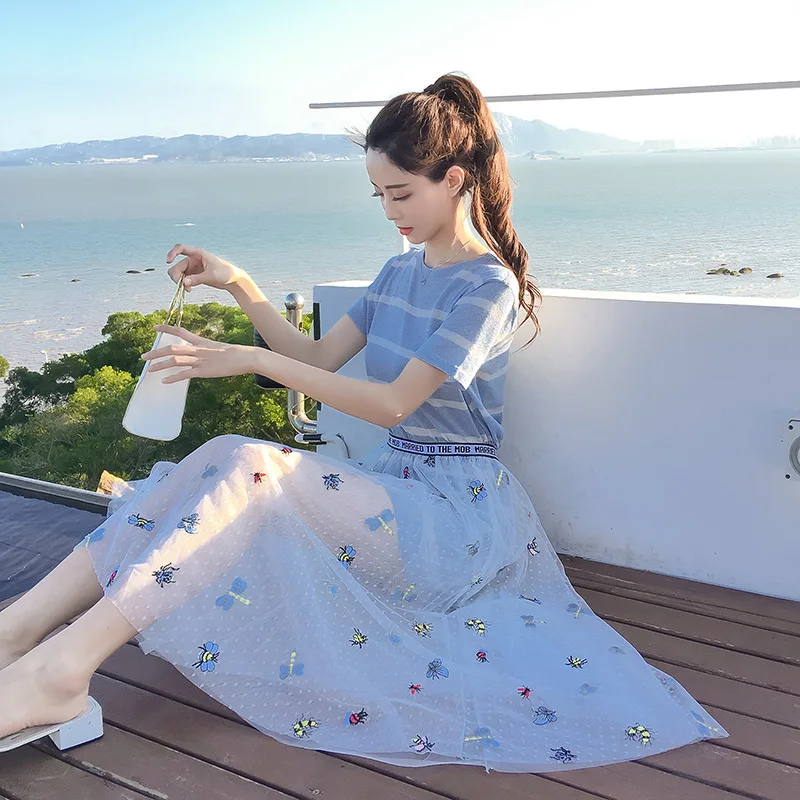

Real shot Korean version 2019 spring and summer new striped T-shirt mesh skirt a word was thin student dress two-piece